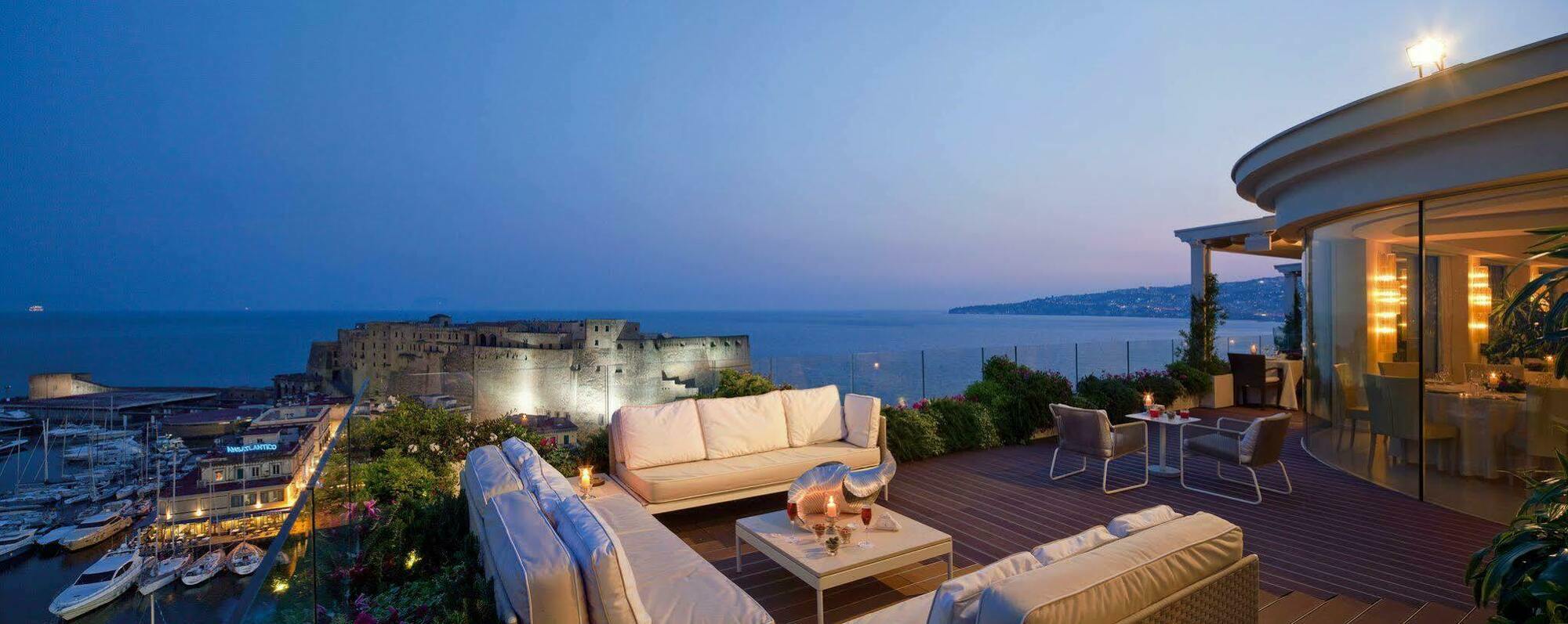 Grand Hotel Vesuvio Napoli Ristorante foto View of the Acropolis of Rhodes from the hotel
